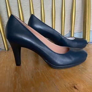 Women shoes